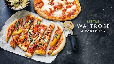 Image of sliced veg pizza