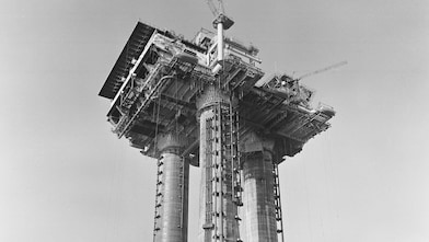 The scale of the Brent Bravo platform in Stavanger (1975)