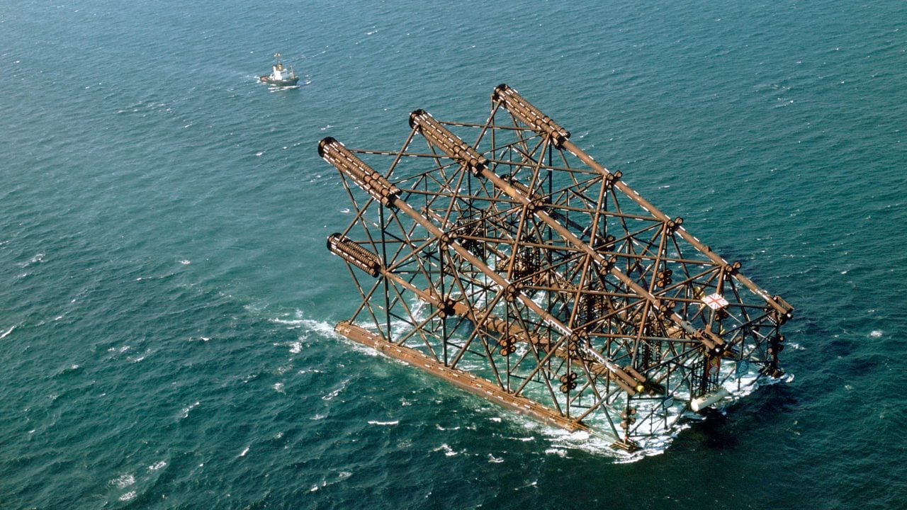 The jacket on its way to the Brent Field