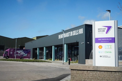 Outside view of the Aberdeen Energy Transition Skills Hub