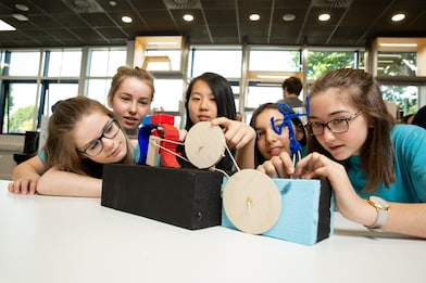 Encouraging STEM Education