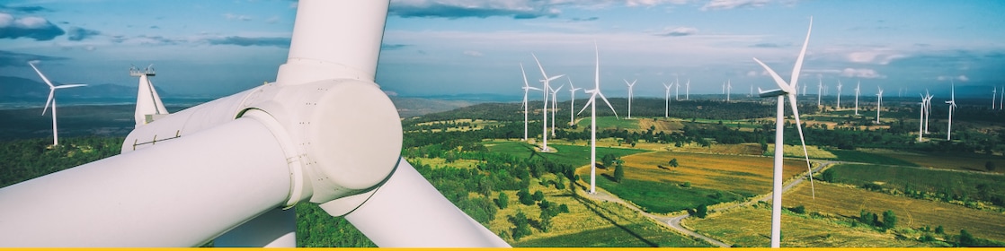 Hydraulic oils for wind