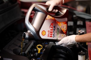 Retailers with Shell engine oils | Shell UK